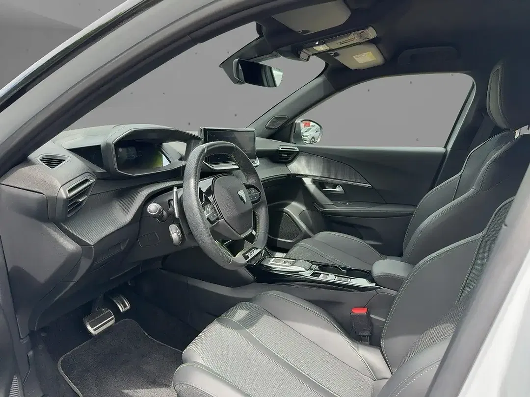 Peugeot 2008 - Thumbnail 6