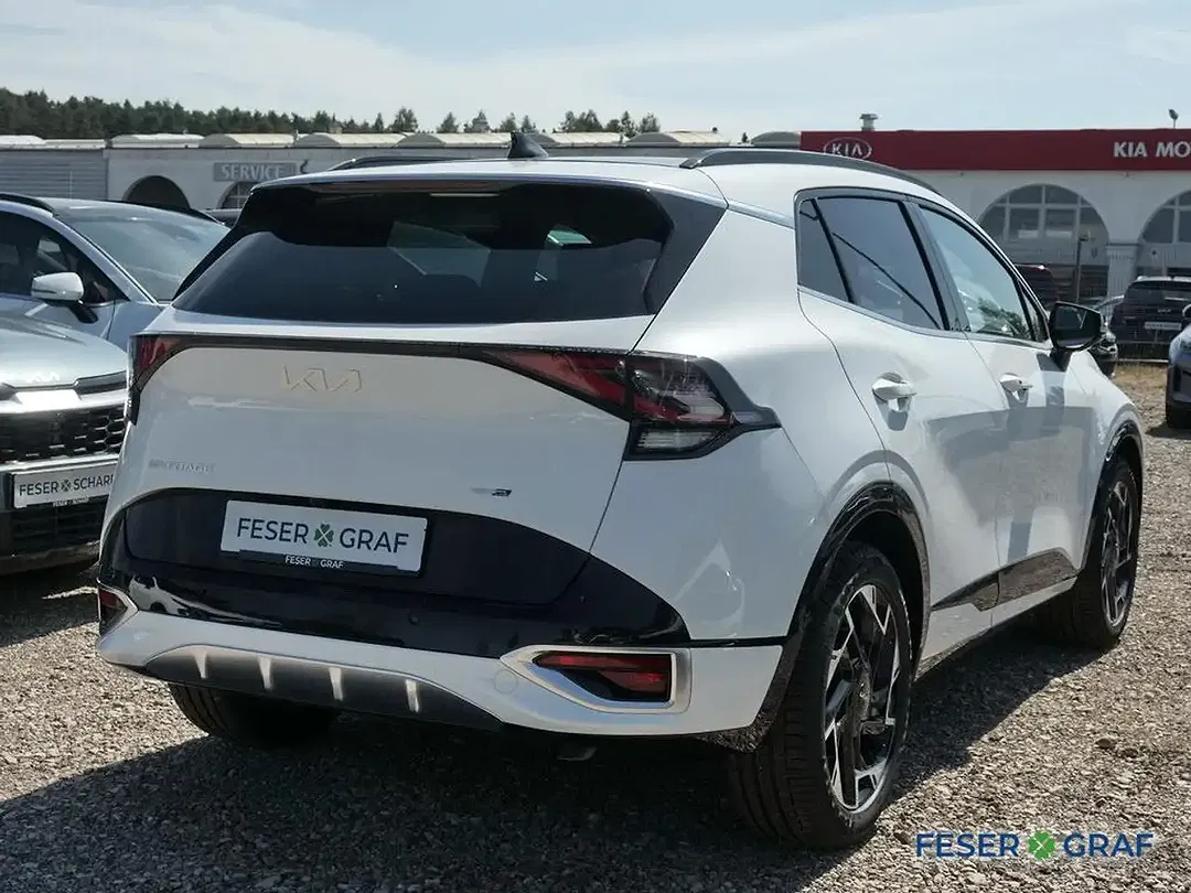 Kia Sportage - Thumbnail 2