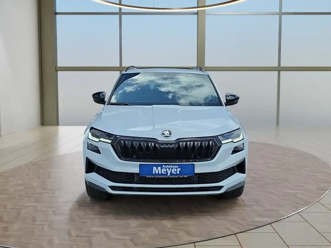 Skoda Karoq - Thumbnail 9