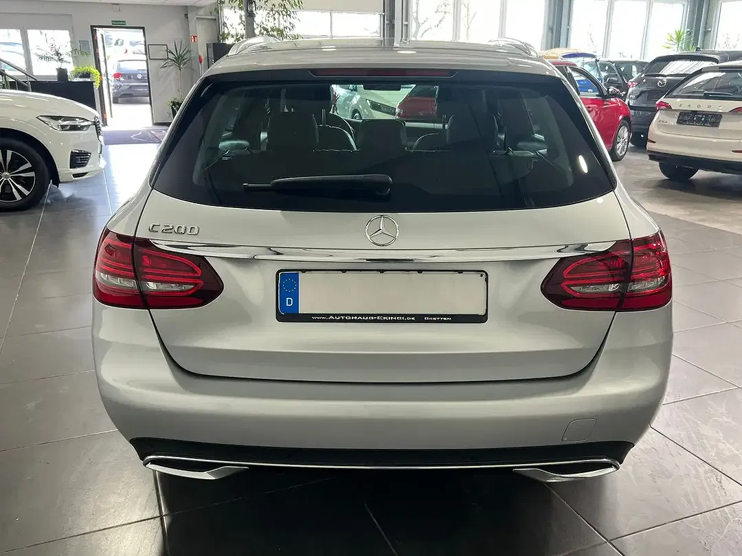 Mercedes-Benz C 200 - Thumbnail 4