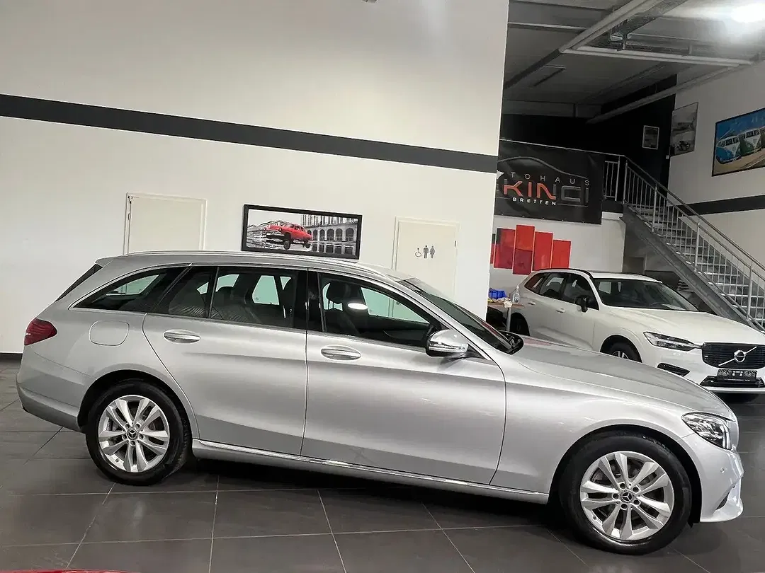 Mercedes-Benz C 200 - Thumbnail 8