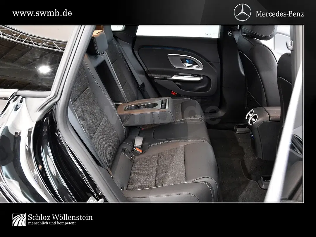 Mercedes-Benz CLA 250 - Thumbnail 5