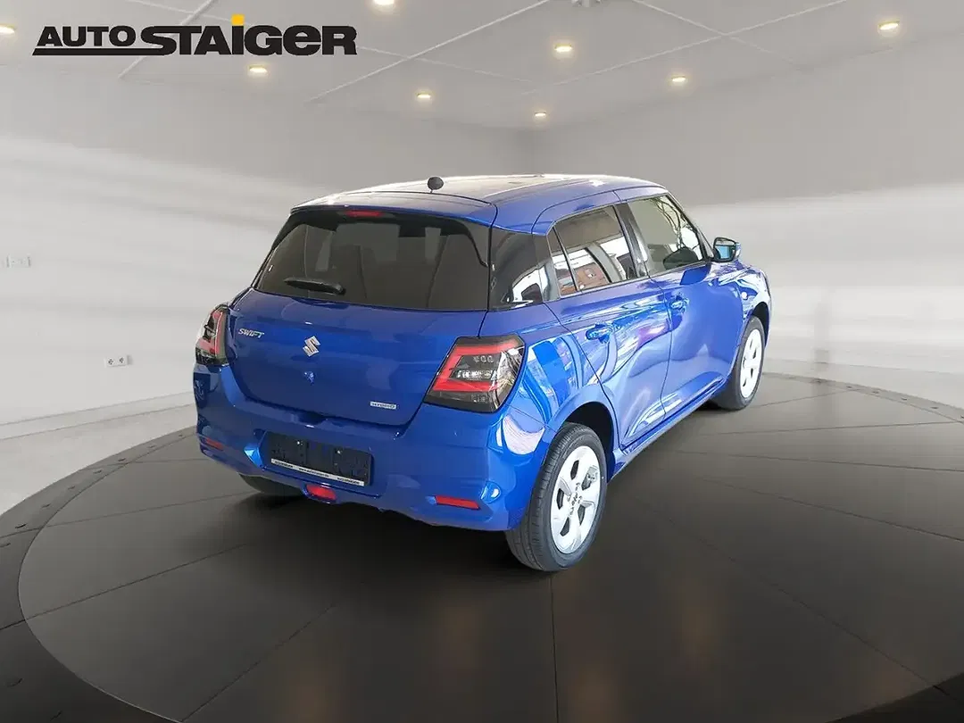 Suzuki Swift - Thumbnail 1