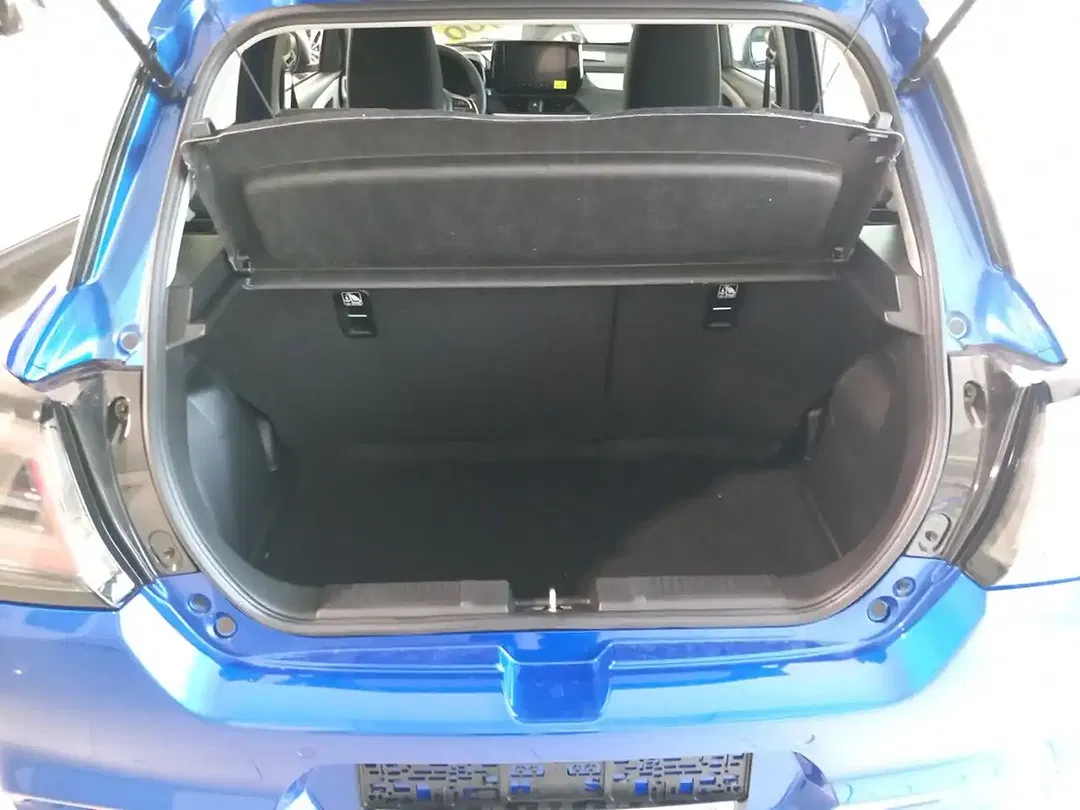 Suzuki Swift - Thumbnail 7