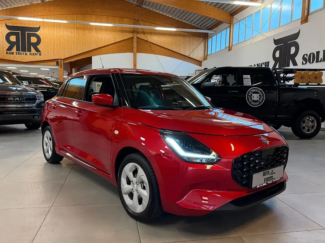 Suzuki Swift - Thumbnail 4