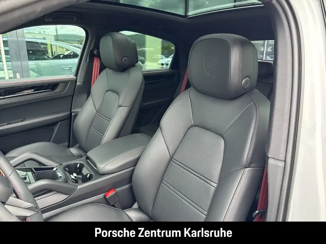 Porsche Cayenne - Thumbnail 13