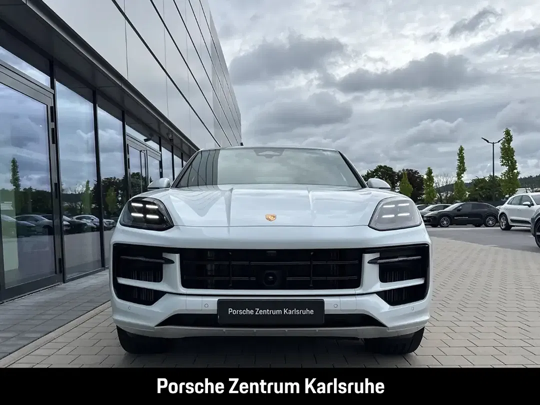 Porsche Cayenne - Thumbnail 4