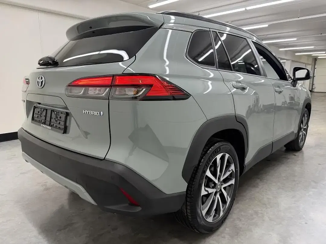 Toyota Corolla Cross - Thumbnail 3