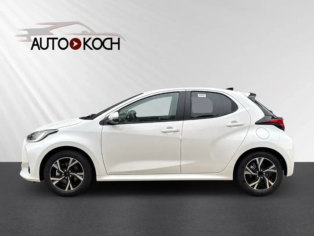 Toyota Yaris - Thumbnail 3
