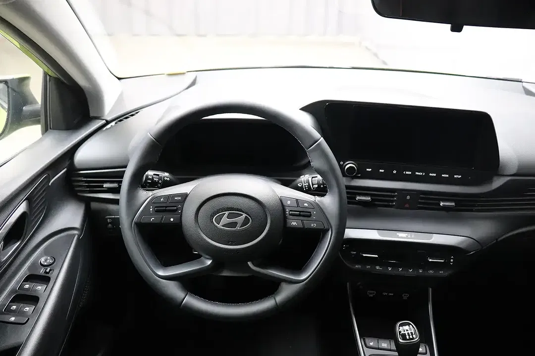 Hyundai i20 - Thumbnail 9
