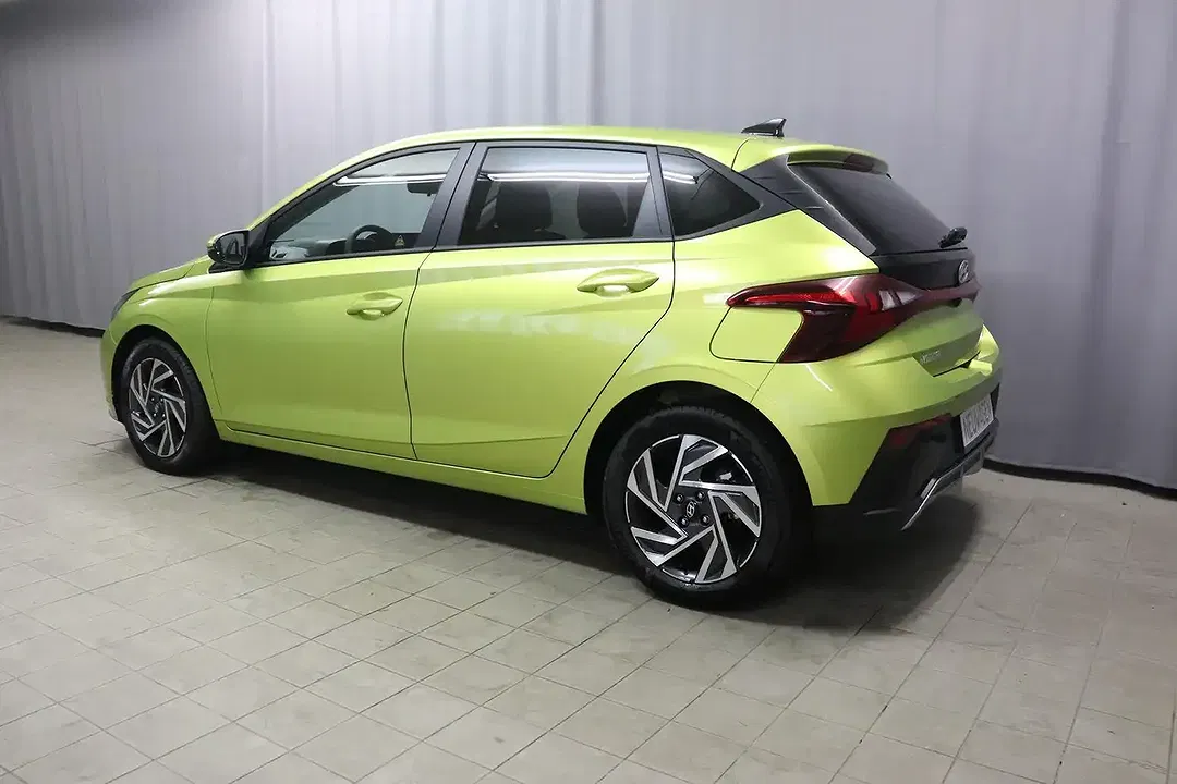 Hyundai i20 - Thumbnail 3