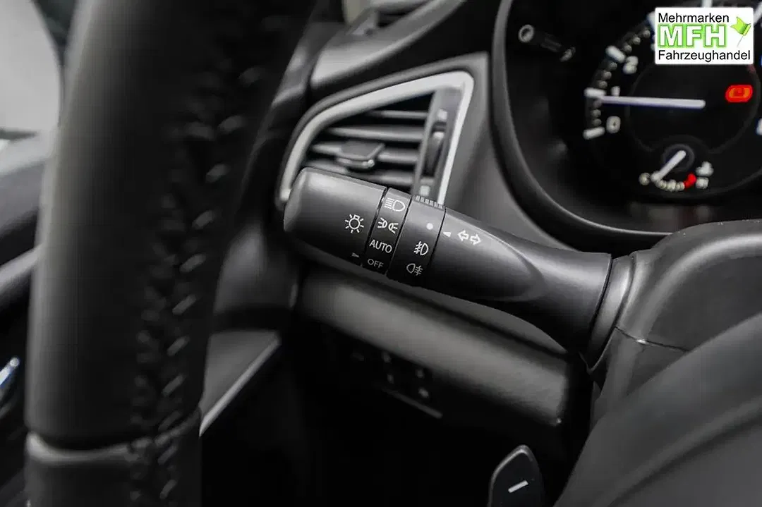 Suzuki S-Cross - Thumbnail 10