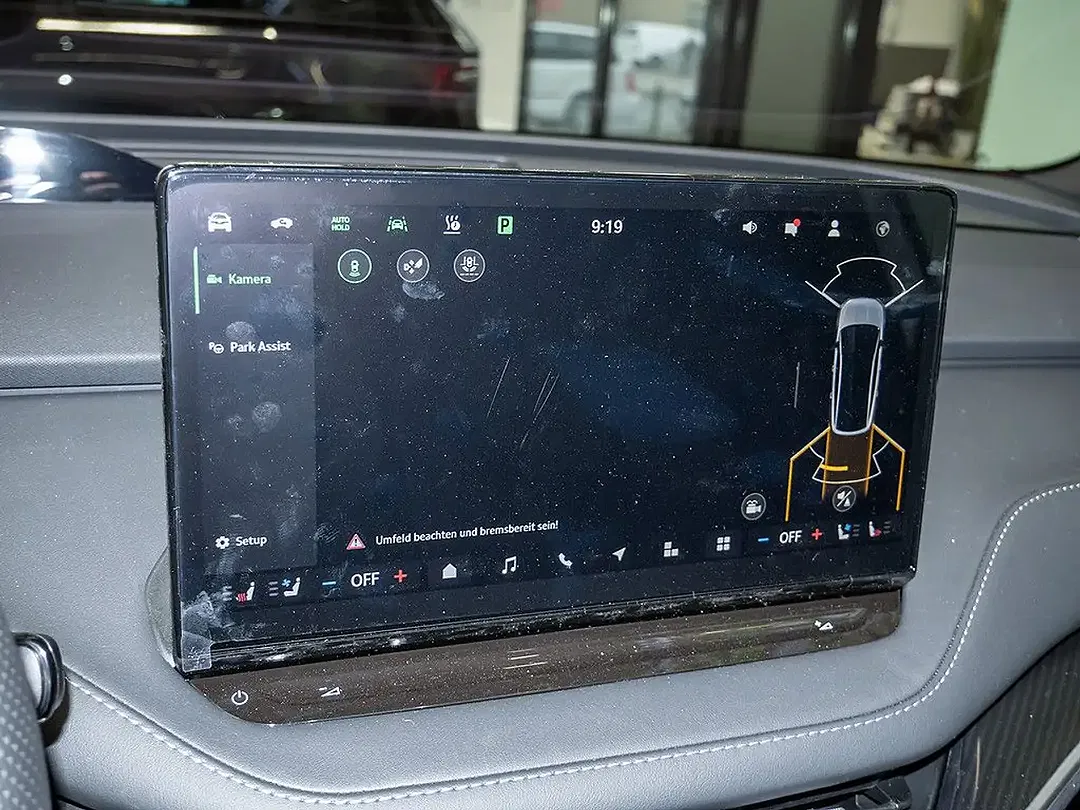 Skoda Enyaq - Thumbnail 10