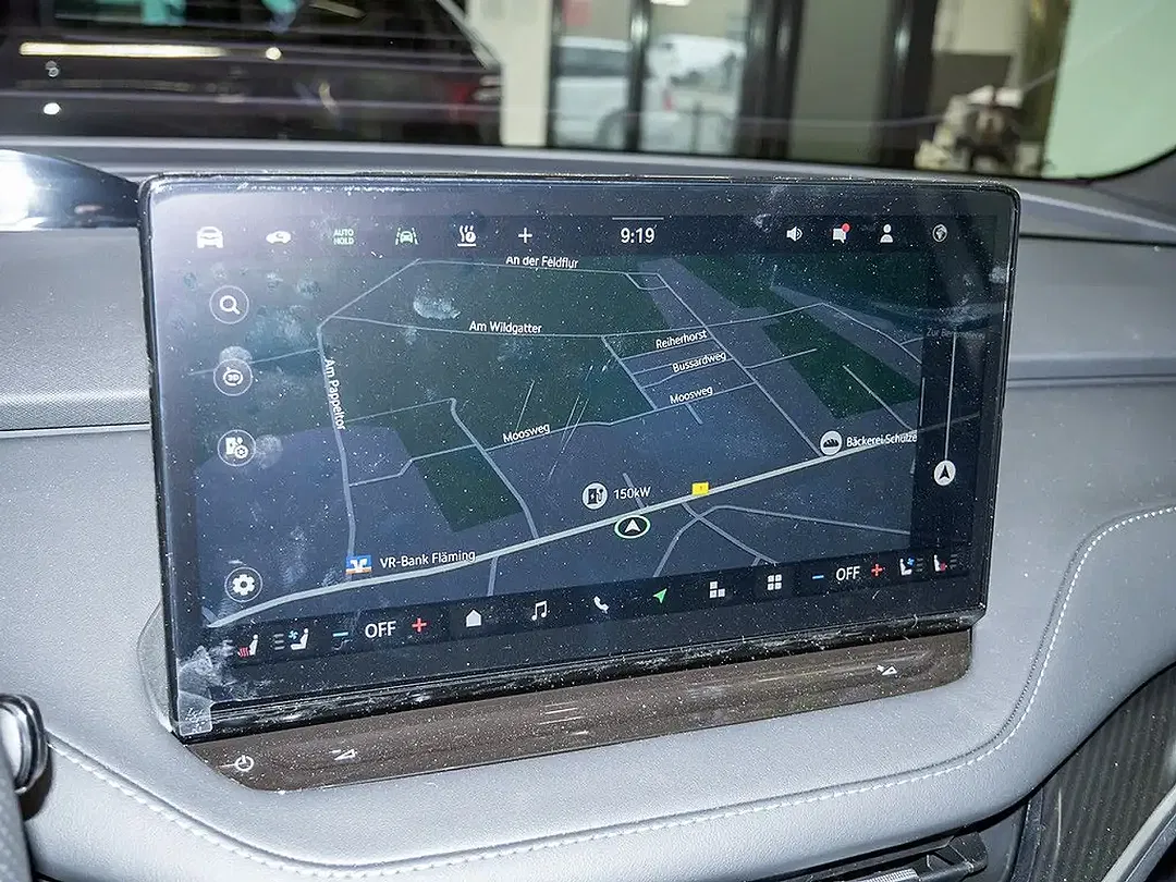 Skoda Enyaq - Thumbnail 8