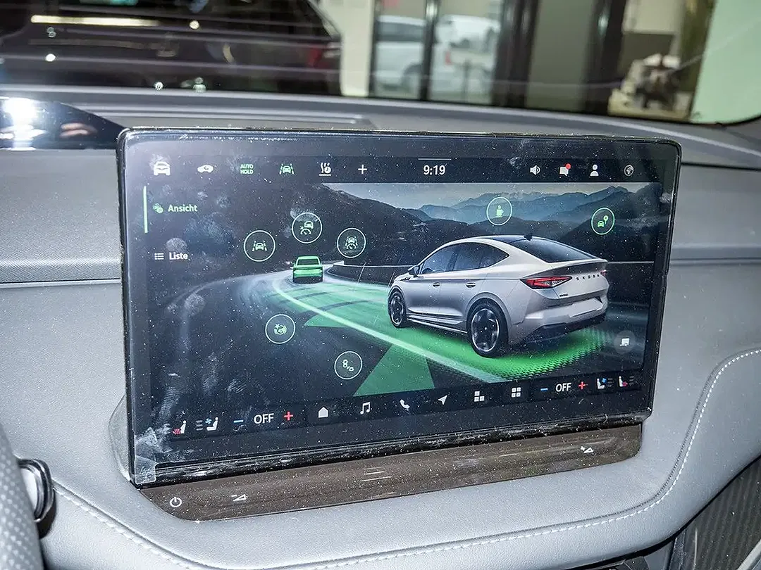 Skoda Enyaq - Thumbnail 9