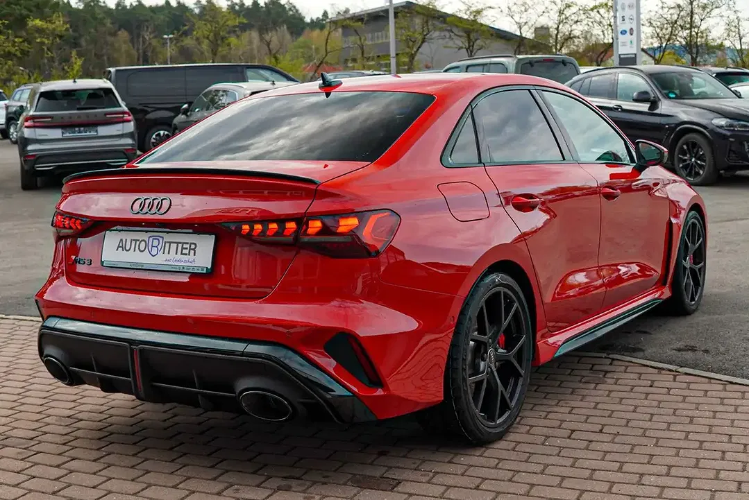 Audi RS3 - Thumbnail 4
