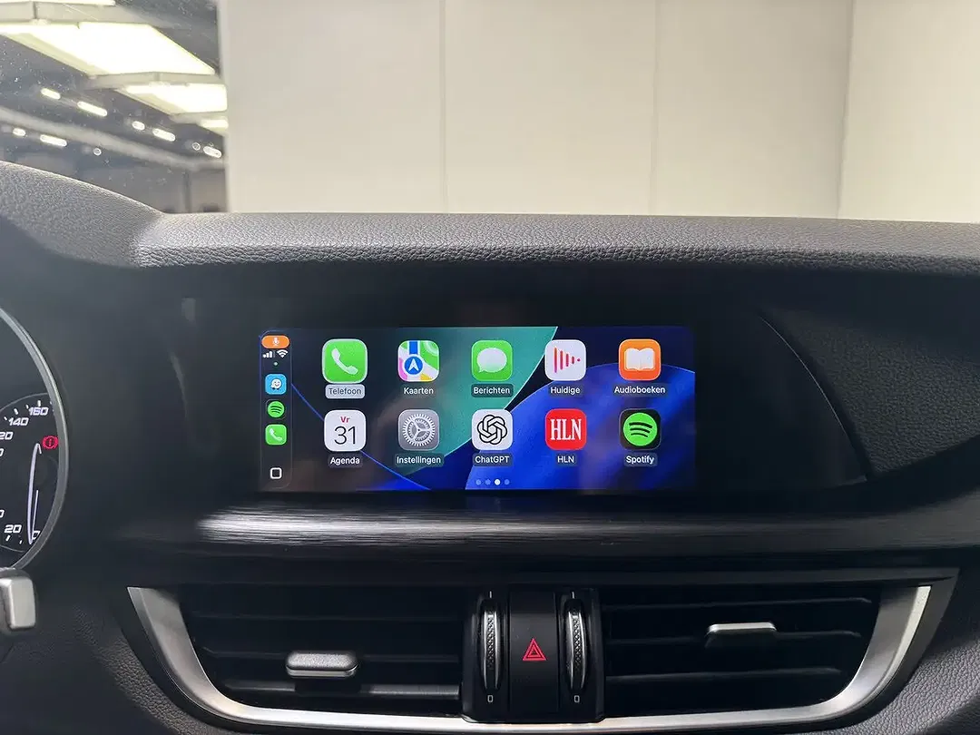 Alfa Romeo Stelvio - Thumbnail 15