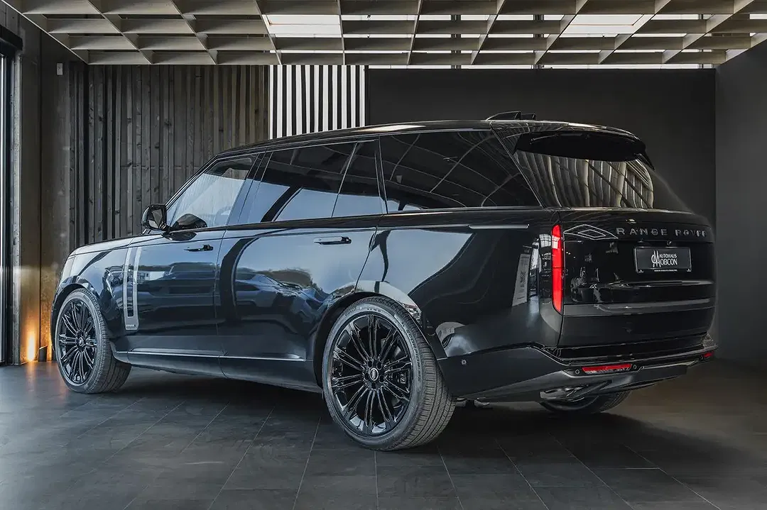 Land Rover Range Rover - Thumbnail 7