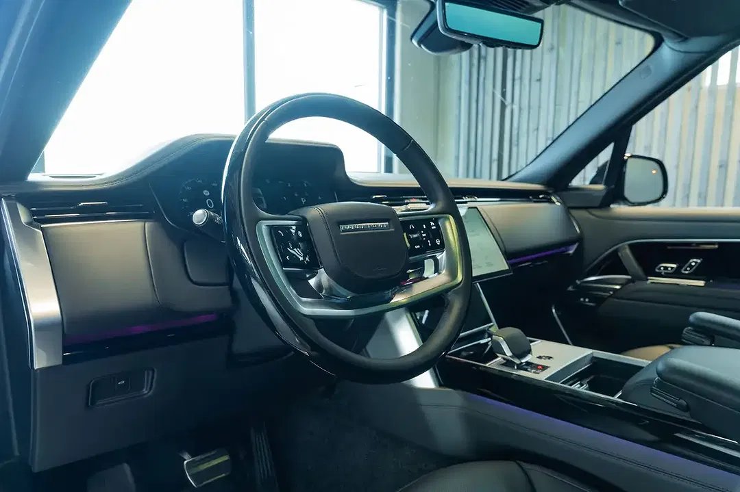 Land Rover Range Rover - Thumbnail 9