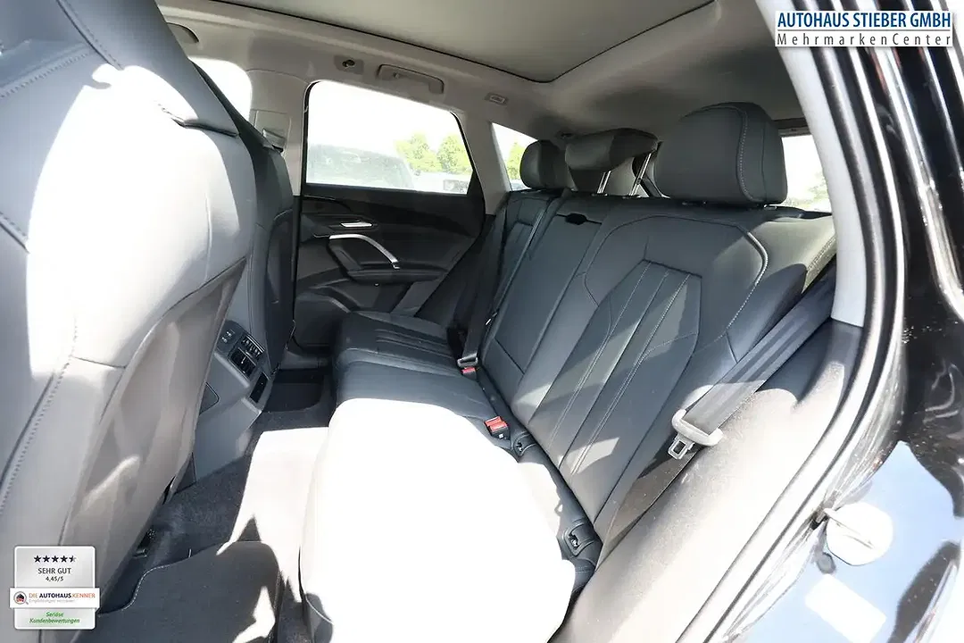 Audi Q5 - Thumbnail 10