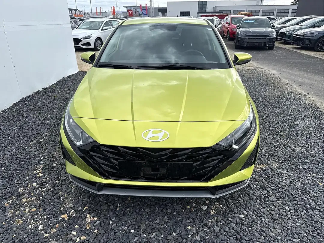 Hyundai i20 - Thumbnail 2