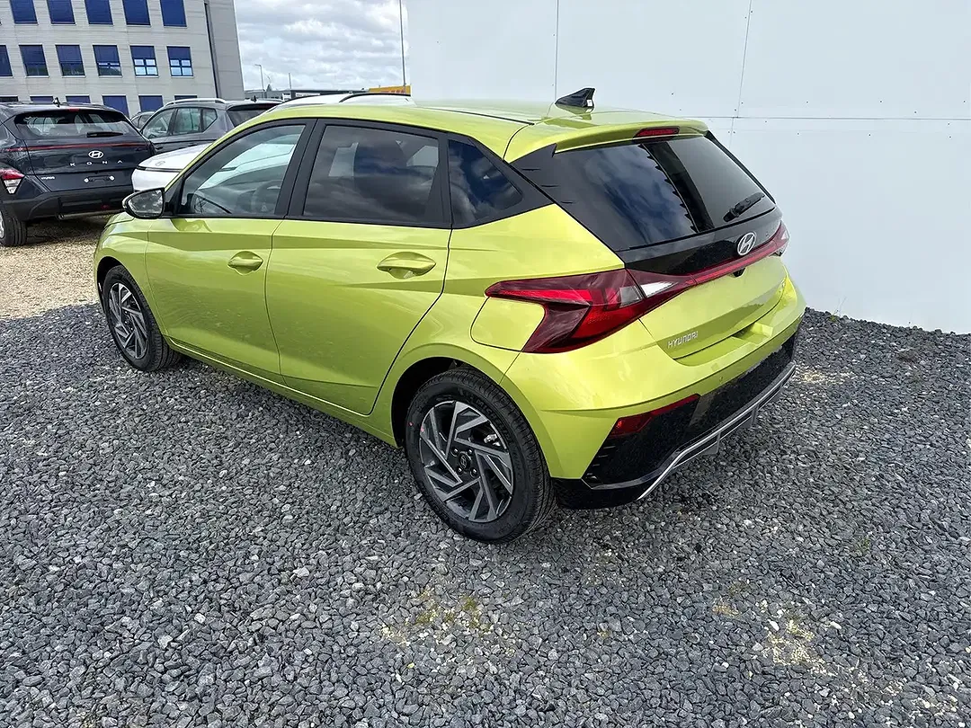 Hyundai i20 - Thumbnail 3
