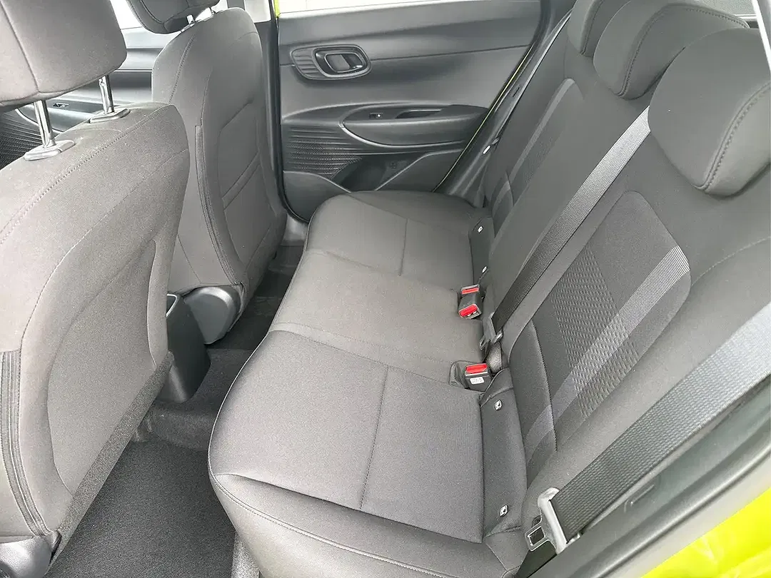 Hyundai i20 - Thumbnail 9