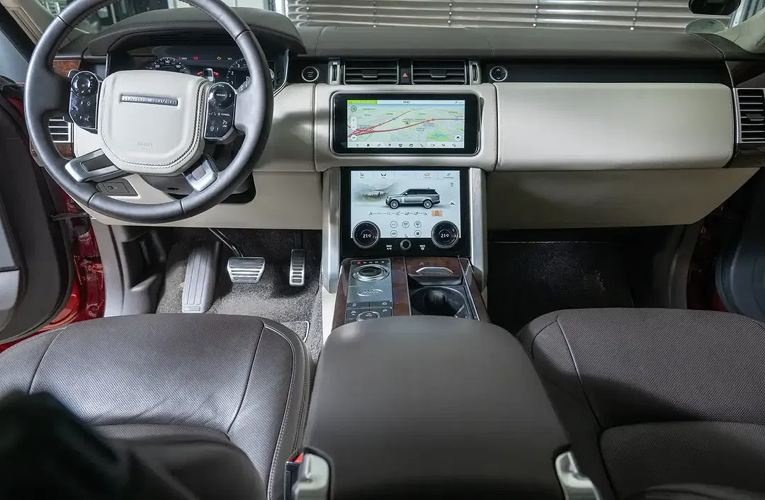 Land Rover Range Rover - Thumbnail 11