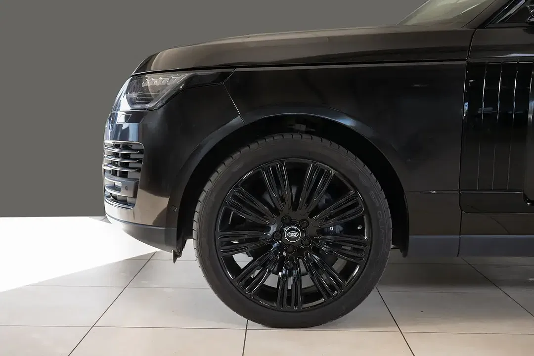 Land Rover Range Rover - Thumbnail 9