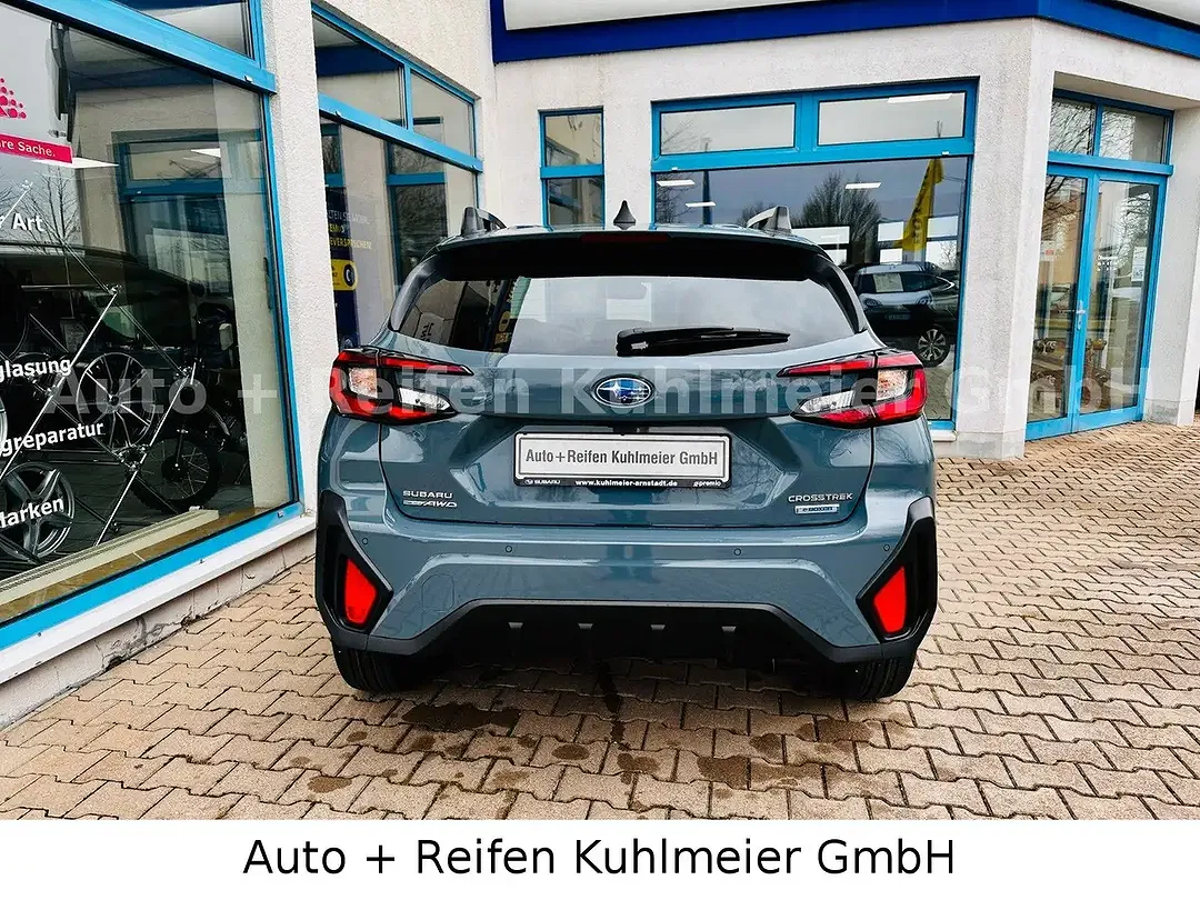Subaru Crosstrek - Thumbnail 6