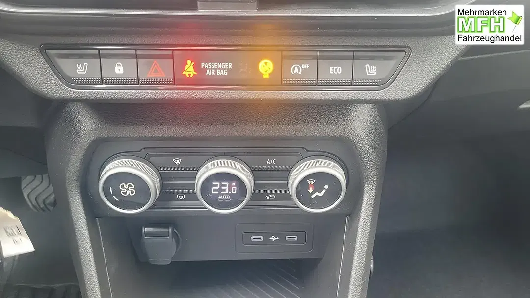 Dacia Sandero - Thumbnail 11