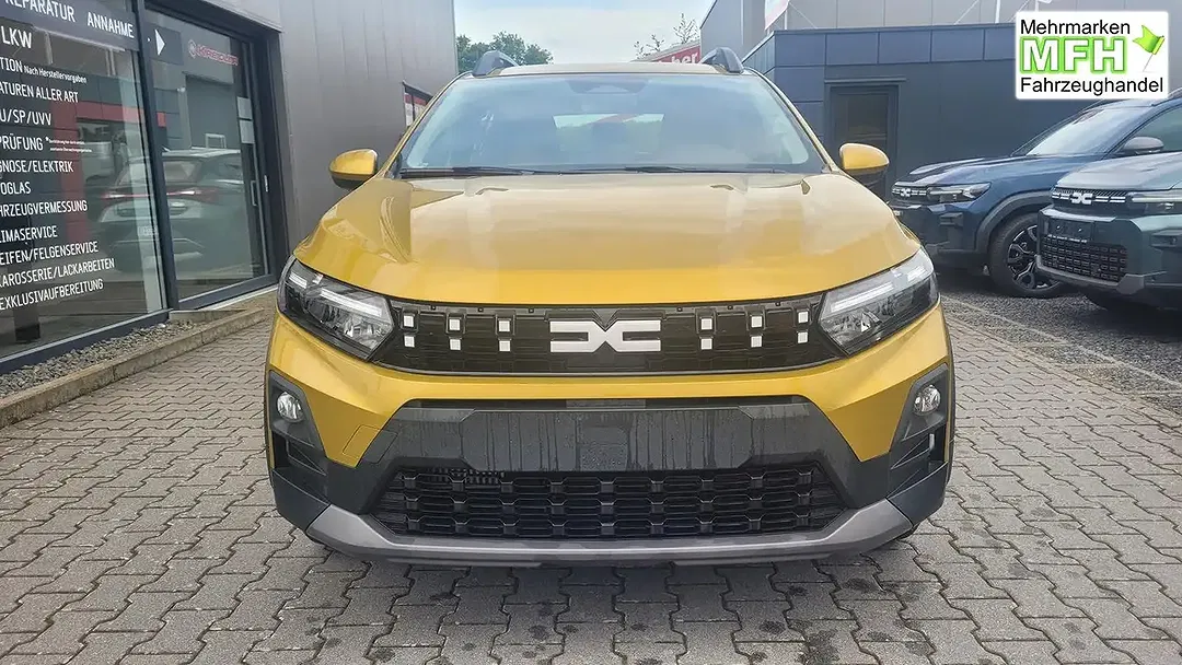 Dacia Sandero - Thumbnail 2