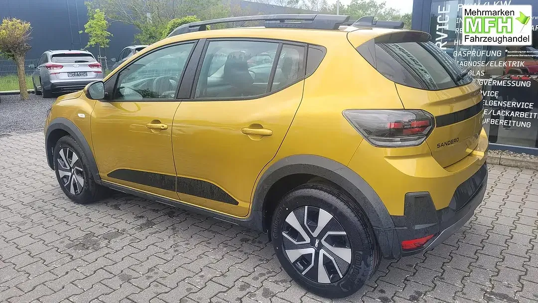 Dacia Sandero - Thumbnail 6