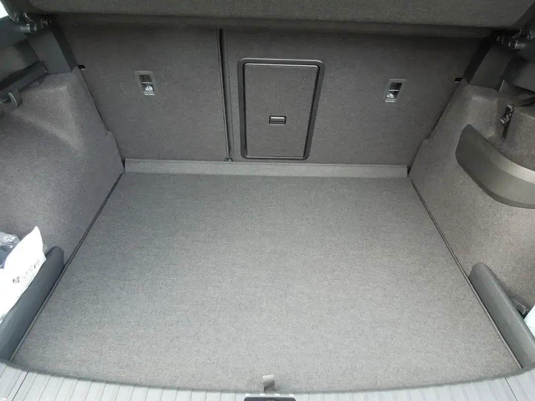 Skoda Karoq - Thumbnail 12