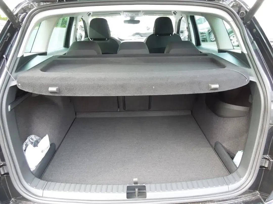 Skoda Karoq - Thumbnail 13