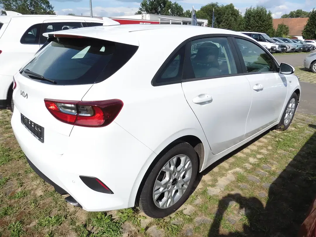 Kia Ceed / cee'd - Thumbnail 12