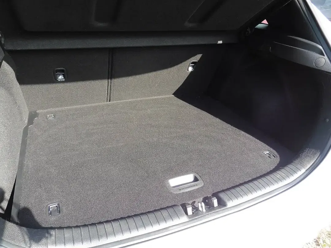 Kia Ceed / cee'd - Thumbnail 9