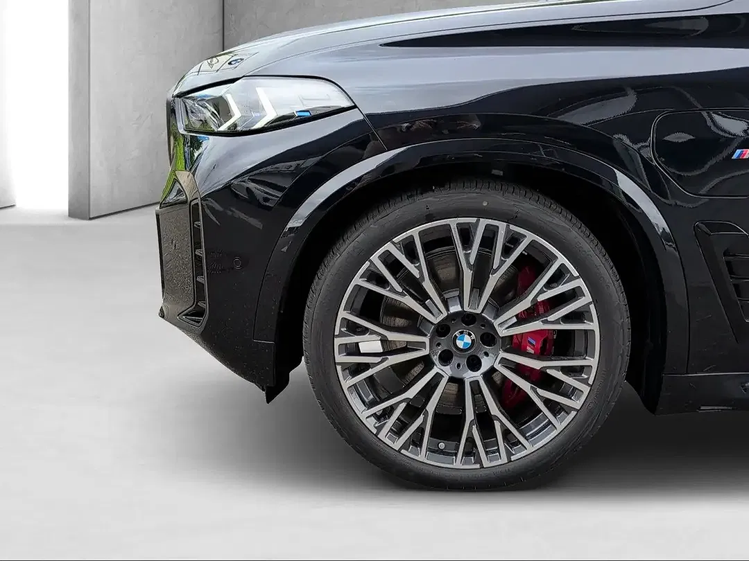 BMW X5 - Thumbnail 3