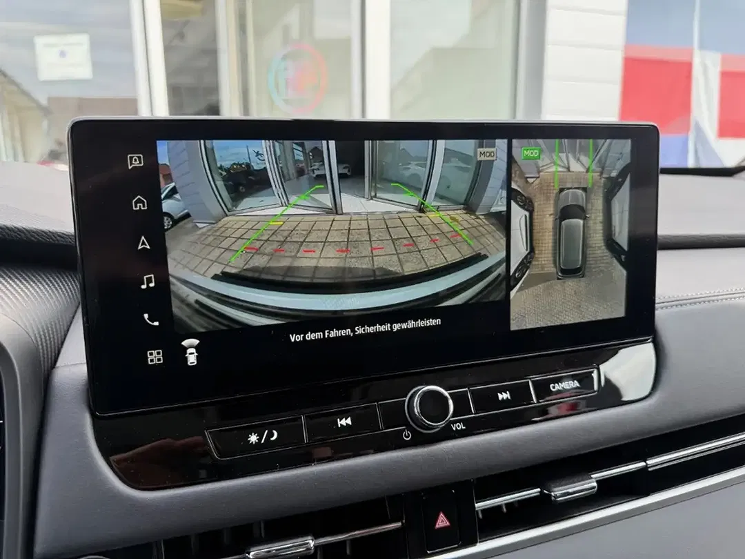 Mitsubishi Outlander - Thumbnail 13