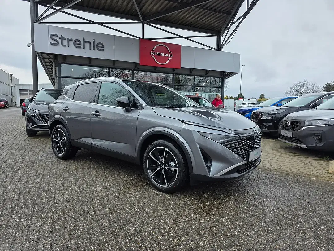 Nissan Qashqai - Thumbnail 3