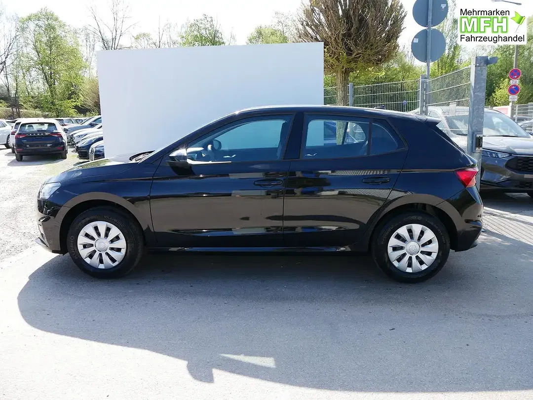 Skoda Fabia - Thumbnail 4