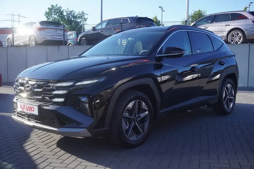Hyundai TUCSON - Thumbnail 2