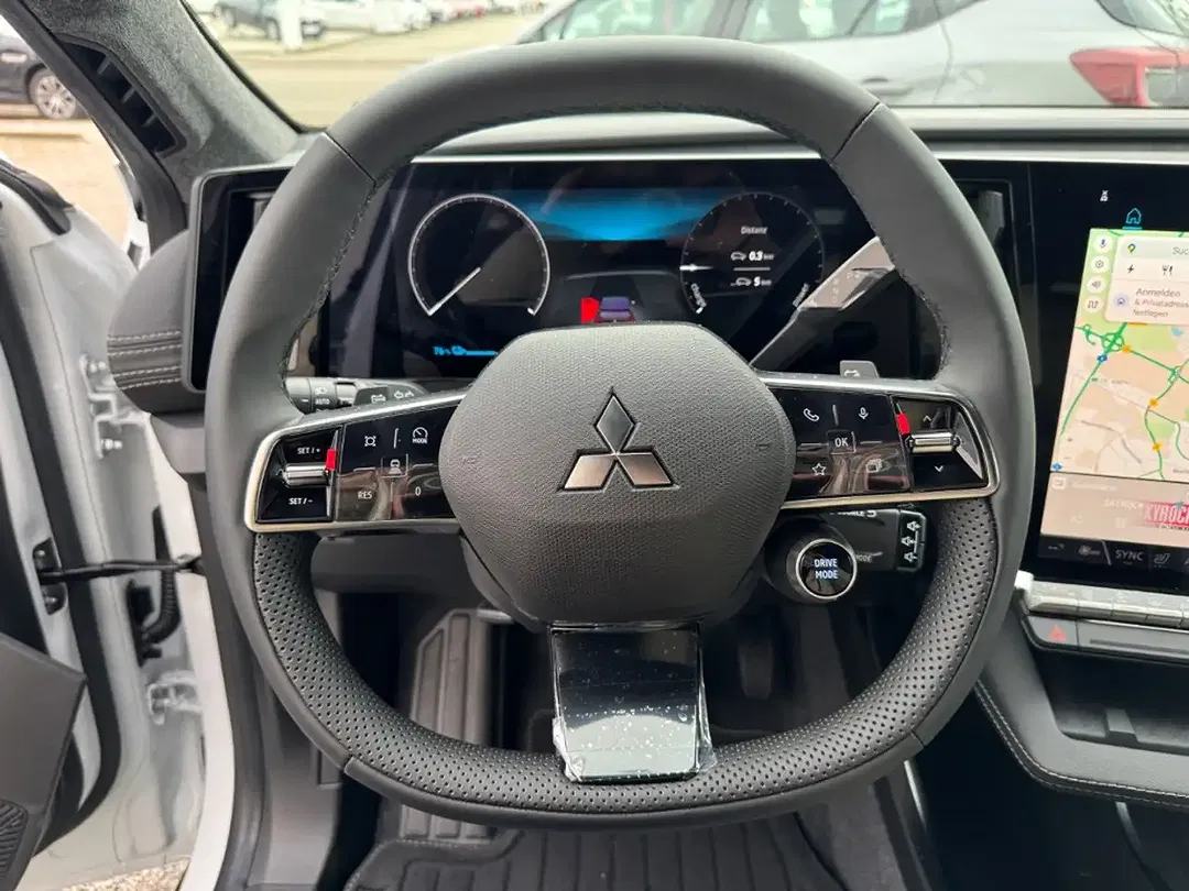 Mitsubishi Eclipse Cross - Thumbnail 9
