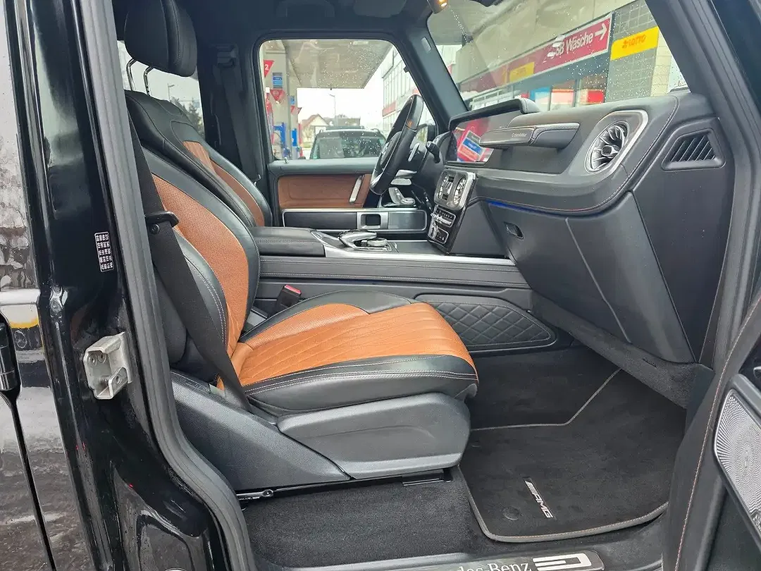 Mercedes-Benz G 500 - Thumbnail 2