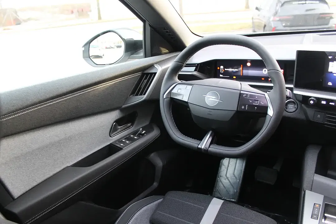 Opel Grandland - Thumbnail 10