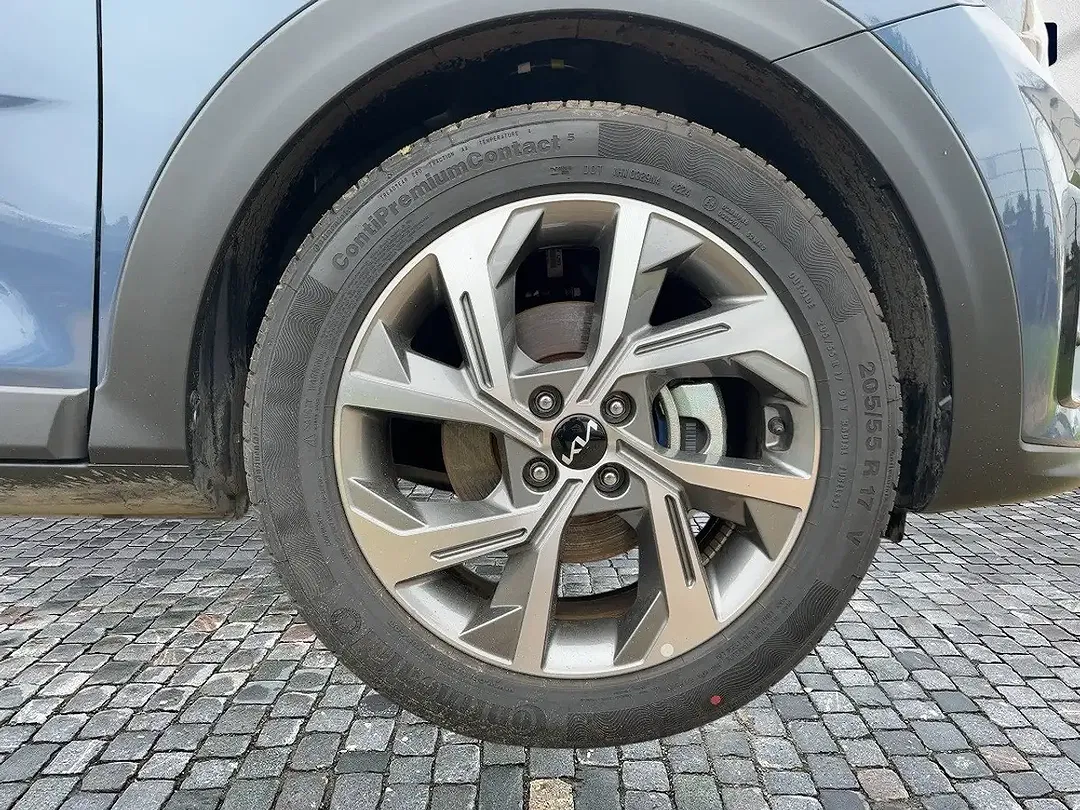Kia Stonic - Thumbnail 12