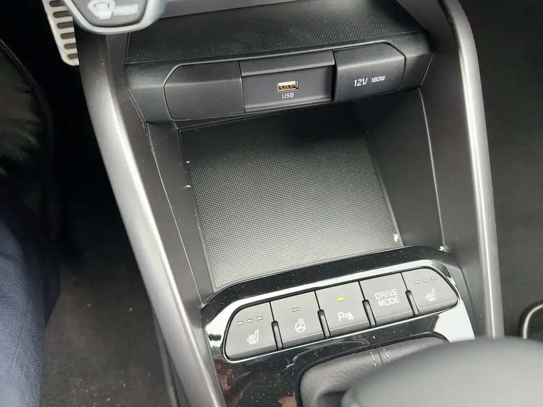 Kia Stonic - Thumbnail 13
