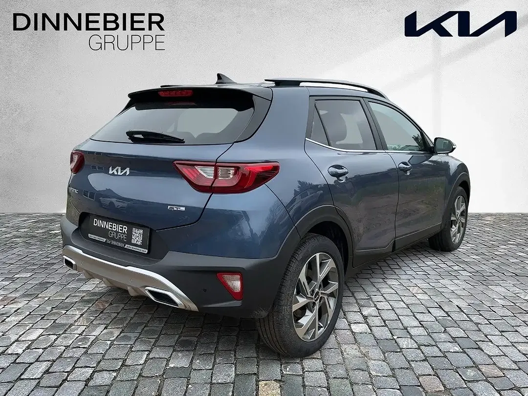 Kia Stonic - Thumbnail 3
