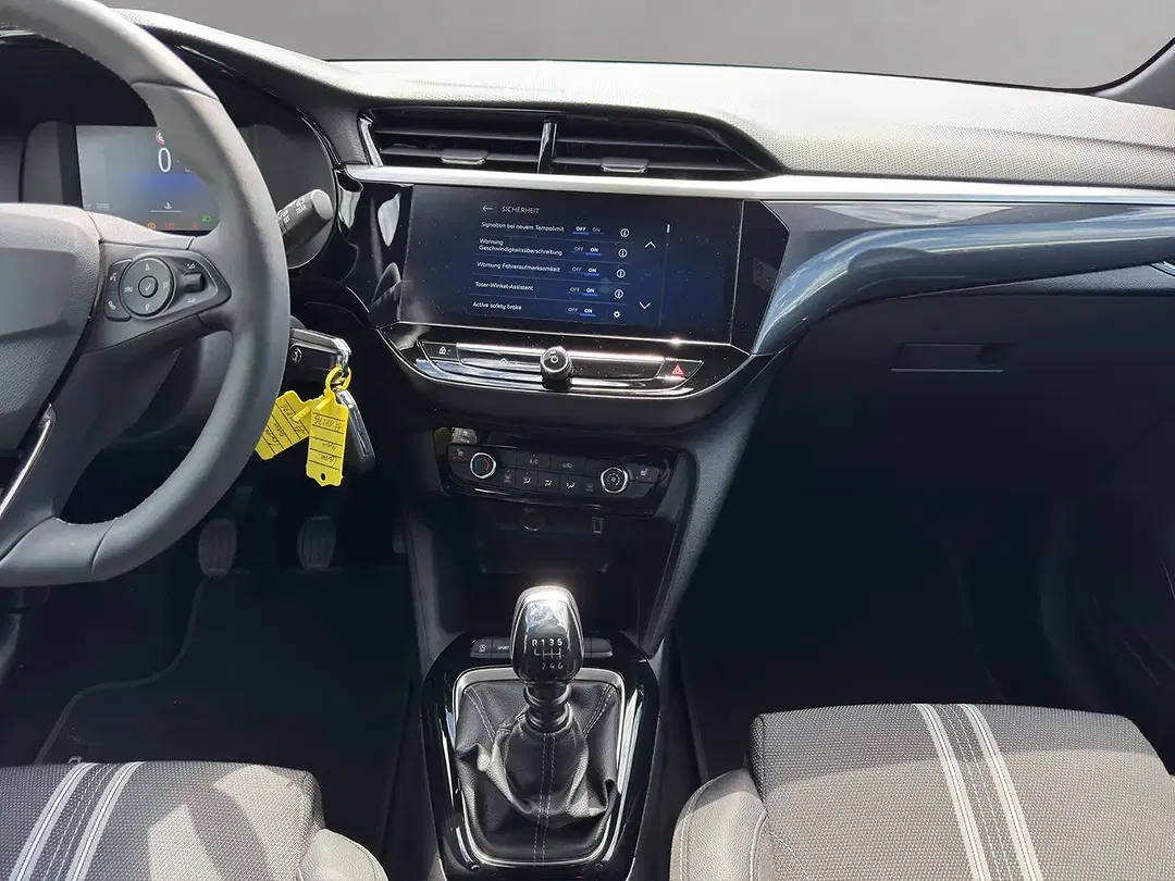 Opel Corsa - Thumbnail 11