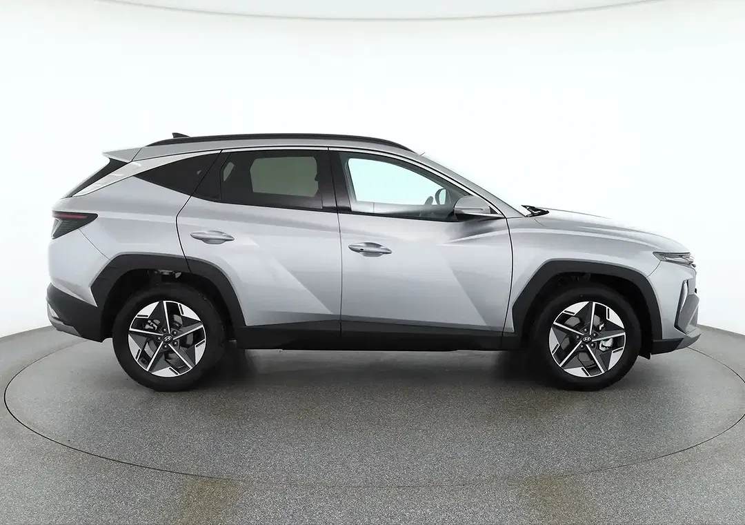 Hyundai TUCSON - Thumbnail 5